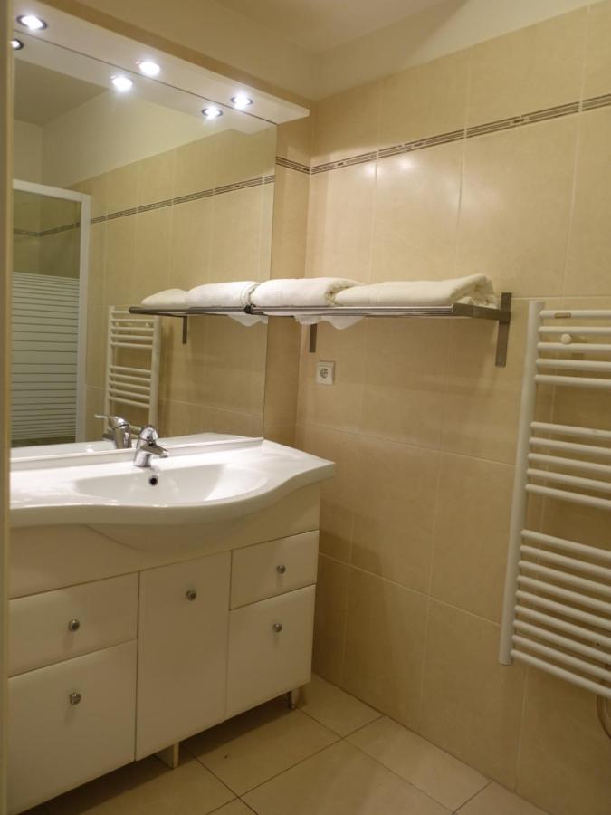 Lovely Appartement With Balcony 5Min Train Station Канни Екстер'єр фото